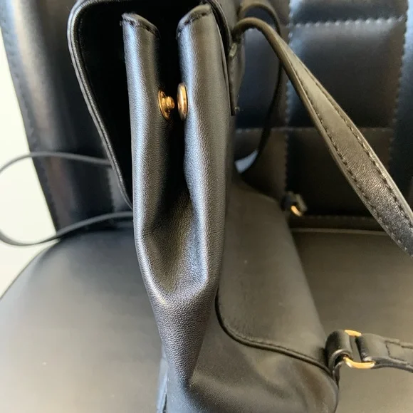 Guess Backpack | Authentic | Used - Picture 6 of 6